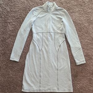 Athleta Light Gray Long Sleeve Dress